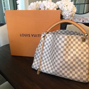 Louise Vuitton Artsy MM Damier Azur Canvas